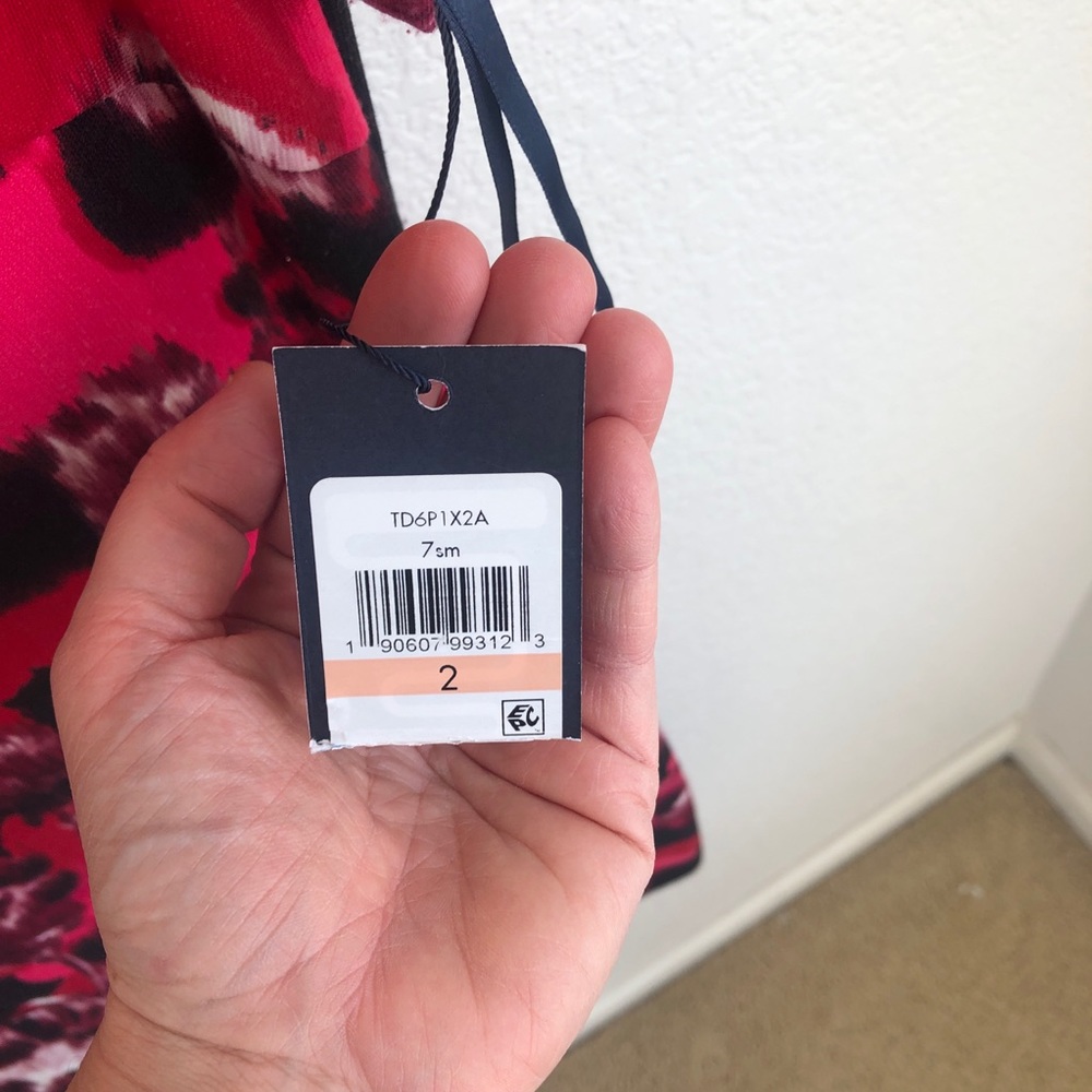 NWT Tommy Hilfiger red flower dress - Picture 6 of 8